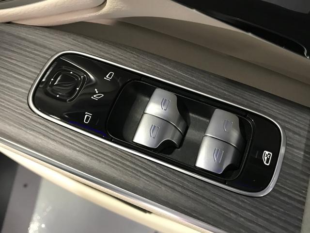 ＥＱＳ ＥＱＳ４５０＋　認定中古車　エクスクルーシブパッケージ　ベーシックパッケージ　パノラミックスライディングルーフ（37枚目）