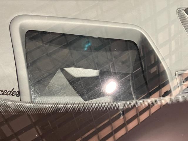 Eクラスステーションワゴン E200ステーションワゴンアバギャルドAMGラインP 認定中古車 デジタルインテリアパッケージ レザーエクスクルーシブパッケーシ アドバンスドパッケージ デジタルライト ヘッドアップディスプレイパノラミックスライディングルーフ グラファイトグレー(23枚目)