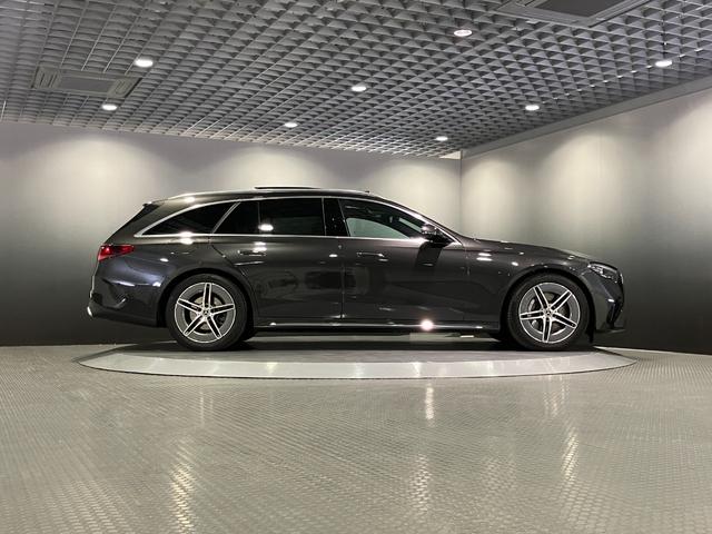 Eクラスステーションワゴン E200ステーションワゴンアバギャルドAMGラインP 認定中古車 デジタルインテリアパッケージ レザーエクスクルーシブパッケーシ アドバンスドパッケージ デジタルライト ヘッドアップディスプレイパノラミックスライディングルーフ グラファイトグレー(38枚目)