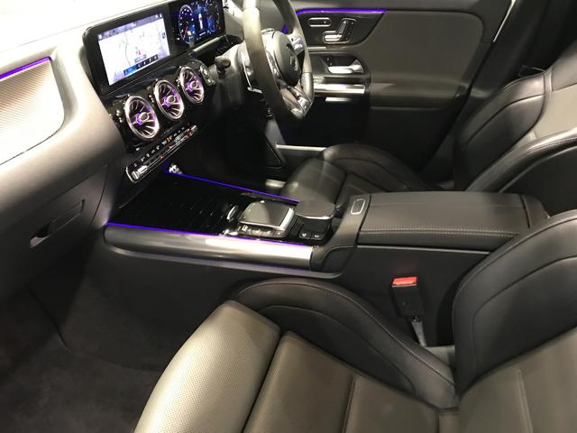 GLAクラス GLA35 4マチック 認定中古車 AMGパフォーマンスパッケージ AMGアドバンスドパッケージ パノラミックスライディングルーフ ナビゲーションパッケージ アンビエントライト メモリー付パワーシート シートヒーター(13枚目)