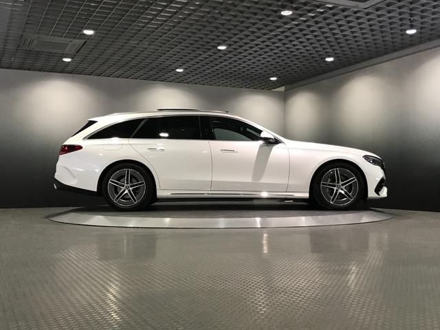 Eクラスステーションワゴン E200ステーションワゴンアバギャルドAMGラインP 認定中古車 AMGラインパッケージ レザーエクスクルーシブパッケージ デジタルインテリアパッケージ アドバンスドパッケージ パノラミックスライディングルーフ メタリックペイント メモリー付パワーシート(38枚目)