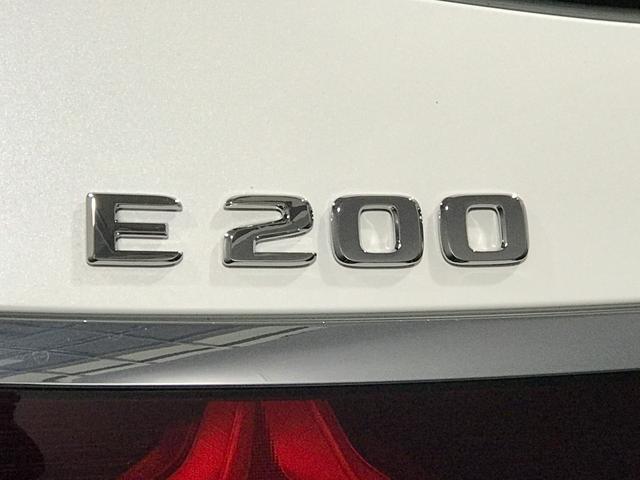 Eクラスステーションワゴン E200ステーションワゴンアバギャルドAMGラインP 認定中古車 AMGラインパッケージ レザーエクスクルーシブパッケージ デジタルインテリアパッケージ アドバンスドパッケージ パノラミックスライディングルーフ メタリックペイント メモリー付パワーシート(49枚目)