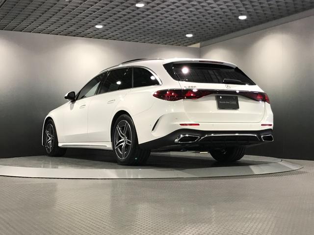 Eクラスステーションワゴン E200ステーションワゴンアバギャルドAMGラインP 認定中古車 AMGラインパッケージ レザーエクスクルーシブパッケージ デジタルインテリアパッケージ アドバンスドパッケージ パノラミックスライディングルーフ メタリックペイント メモリー付パワーシート(53枚目)