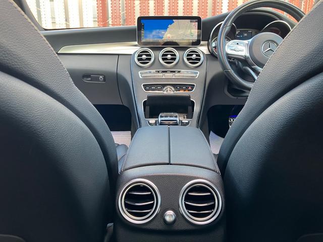 Ｃクラス Ｃ１８０アバンギャルド　ＡＭＧライン　正月限定車両　正規認定中古車　レーダーセーフティパッケージ　ベーシックパッケージ　シートヒーター　ＡＭＧライン　ＡＭＧスポーツステアリング　アクティブパーキングアシスト　ダイヤモンドホワイト（22枚目）