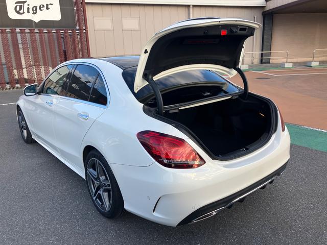 Ｃクラス Ｃ１８０アバンギャルド　ＡＭＧライン　正月限定車両　正規認定中古車　レーダーセーフティパッケージ　ベーシックパッケージ　シートヒーター　ＡＭＧライン　ＡＭＧスポーツステアリング　アクティブパーキングアシスト　ダイヤモンドホワイト（50枚目）