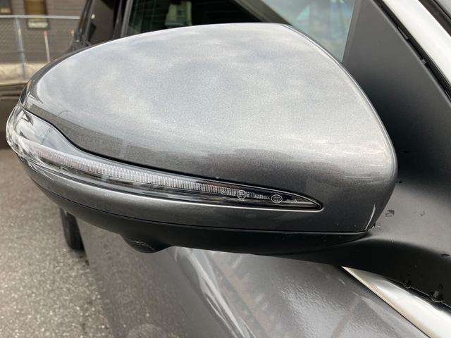 �E�B���J�[�����h�A�~���[���J�������̂́w�����Z�f�X�E�x���c�x�ł��B���Ԃ���̎��F�������܂�A���̂̉\����ጸ�����Ă��܂��B�X�ɁA�_�������̓h���C�o�[�̎��E�ɓ���Ȃ��悤�ɐ݌v����Ă��܂��B