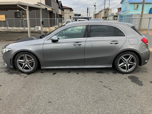 �u�F�蒆�Îԁv�͔[�ԑO�������|�C���g�ł��B�����Z�f�X�E�x���c�̒�߂錵��������N���A�������Ԃ݂̂��ē������Ē����܂��B�[�ԑO�����̓��[�J�[�K��Ɋ�Â����ЍH��œ��O�ɍs�Ȃ��܂��B