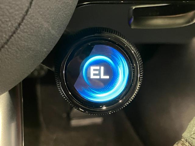 ���Ђ͐�p�u�[�X�Ń{�f�B�R�[�e�B���O���X���b�N�R�[�g�̎{�H���s���Ă��܂��B���Ԃ��L���C�ɕۂ��߂ɂ������߂̃T�[�r�X�ɂȂ��Ă���܂��B