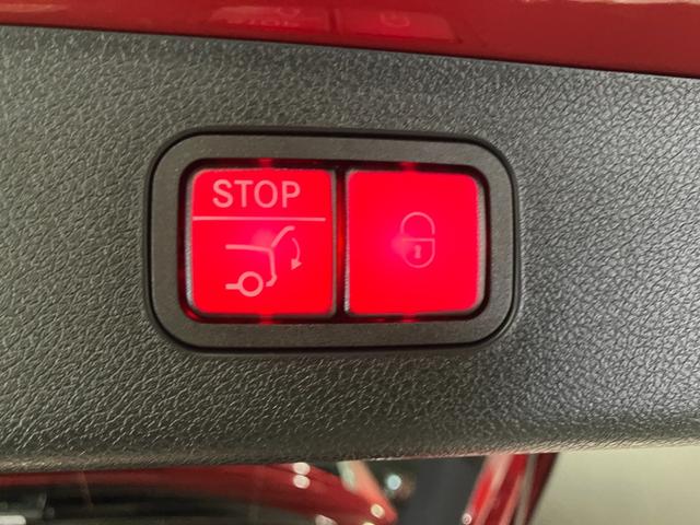 ���Ђ͐�p�u�[�X�Ń{�f�B�R�[�e�B���O���X���b�N�R�[�g�̎{�H���s���Ă��܂��B���Ԃ��L���C�ɕۂ��߂ɂ������߂̃T�[�r�X�ɂȂ��Ă���܂��B