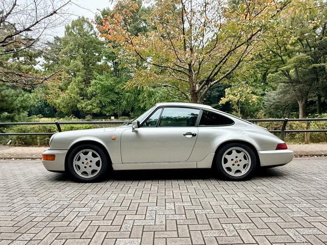 911 911カレラ2 5MT ミツワ ディーラー車 ツェルマットシルバーメタリック 本革 16インチ ビルシュタインショック RSクラッチ 本革電動シート ETC(9枚目)