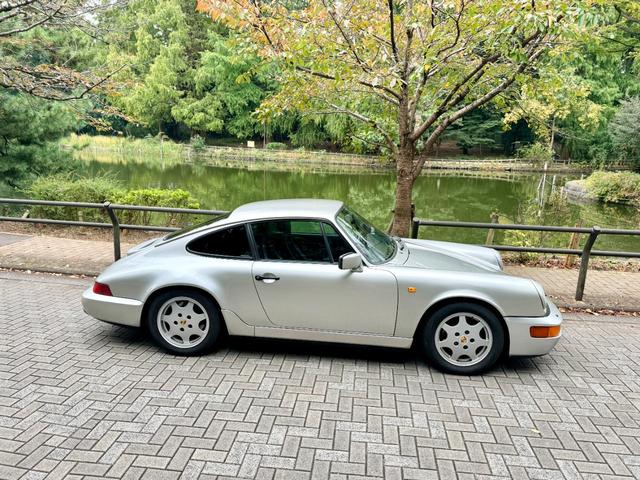 911 911カレラ2 5MT ミツワ ディーラー車 ツェルマットシルバーメタリック 本革 16インチ ビルシュタインショック RSクラッチ 本革電動シート ETC(26枚目)