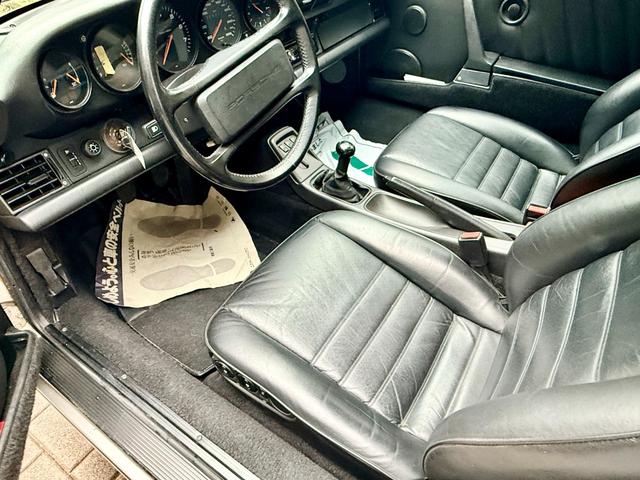 911 911カレラ2 5MT ミツワ ディーラー車 ツェルマットシルバーメタリック 本革 16インチ ビルシュタインショック RSクラッチ 本革電動シート ETC(45枚目)