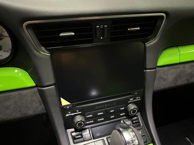 911 911GT3RS PDK ワンオーナー クラブスポーツPKG(ロールゲージリザードグリーン塗装)PCCB Fリフター フロントリフター スポーツクロノ スポーツエグゾースト バックカメラ(7枚目)
