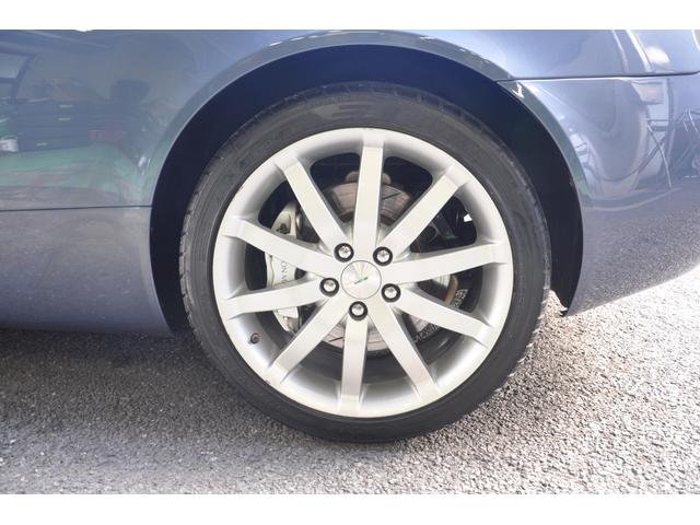 ＤＢ９ クーペ（8枚目）