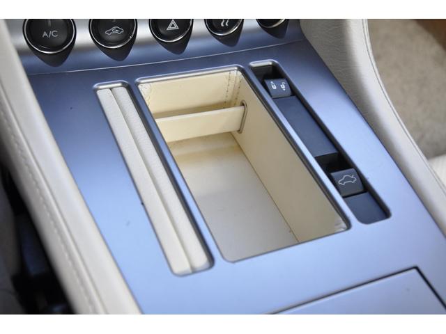 ＤＢ９ クーペ（25枚目）