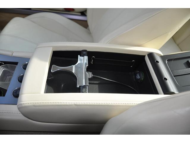 ＤＢ９ クーペ（29枚目）