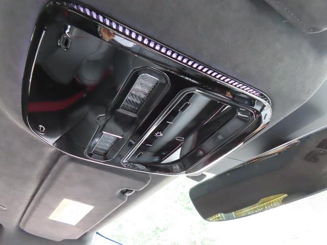 エレトレ Ｒ　カイムグレー／ジャスパーインテリア　コンフォートシートパック　インテリジェントガラスルーフ　ダイナミックハンドリングパック　２３インチマルチスポークグロスブラックホイール　ブラックキャリパー（45枚目）