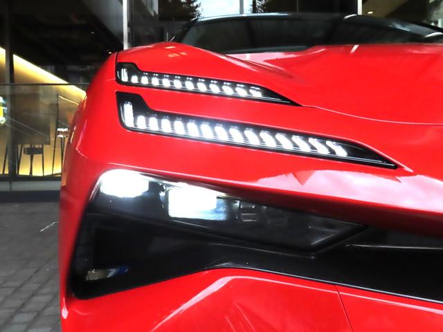 エメヤ Ｒ　ファイアグローオレンジ／マグネタイトインテリア　エグゼクティブシートパック（４人乗り）２２インチホイール　カーボンパック　ドアミラーサイドカメラ（53枚目）