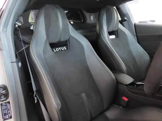 エミーラ Ｖ６　ファーストエディション　６速ＭＴ　ニンバスグレー×フルブラックパック　ブラックアルカンタラ　２０インチ超軽量Ｖスポーク鍛造ダイヤモンドカットホイール　スポーツサス×ＧＹ　Ｅａｇｌｅ　Ｆ１（4枚目）
