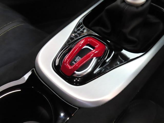 エミーラ Ｖ６　ファーストエディション　６速ＭＴ　ニンバスグレー×フルブラックパック　ブラックアルカンタラ　２０インチ超軽量Ｖスポーク鍛造ダイヤモンドカットホイール　スポーツサス×ＧＹ　Ｅａｇｌｅ　Ｆ１（22枚目）