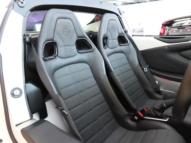 エリーゼ エリーゼスポーツ 240 ファイナルエディション エリーゼグレー/メタリックペイント ブラックパック ブラック鍛造ホイール(4枚目)