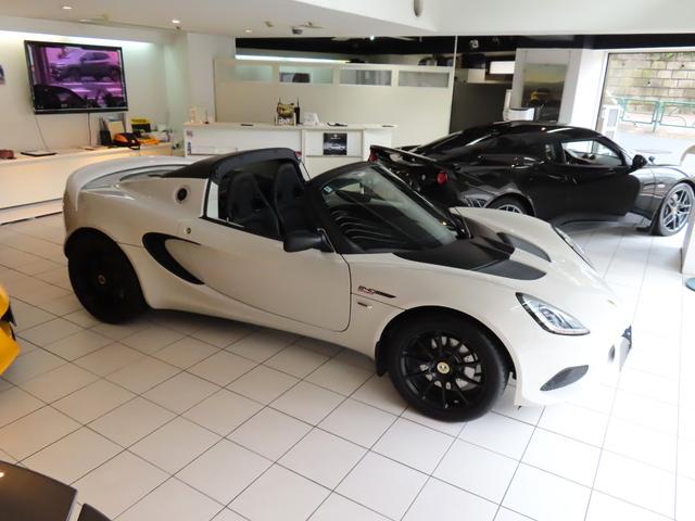 エリーゼ エリーゼスポーツ 240 ファイナルエディション エリーゼグレー/メタリックペイント ブラックパック ブラック鍛造ホイール(22枚目)