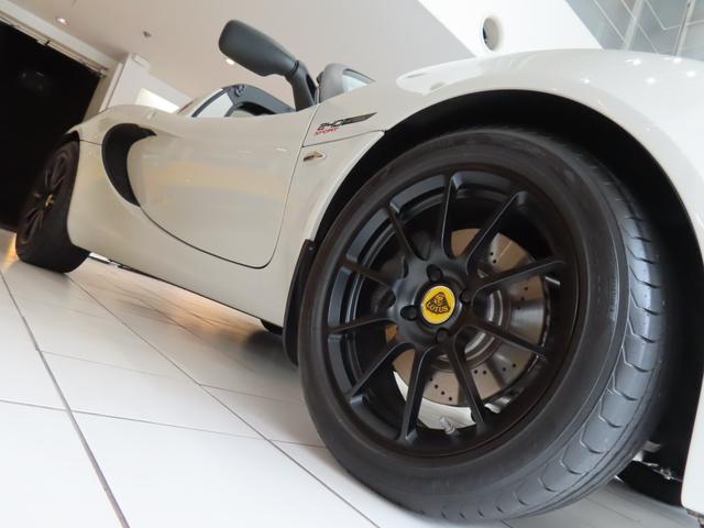 エリーゼ エリーゼスポーツ 240 ファイナルエディション エリーゼグレー/メタリックペイント ブラックパック ブラック鍛造ホイール(23枚目)