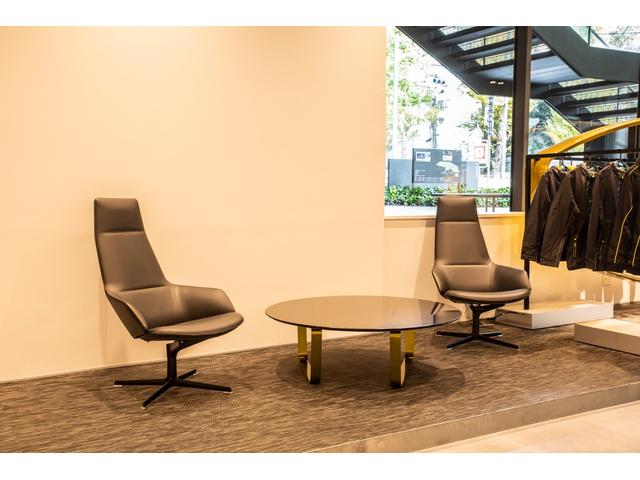 エリーゼ エリーゼスポーツ 240 ファイナルエディション エリーゼグレー/メタリックペイント ブラックパック ブラック鍛造ホイール(37枚目)