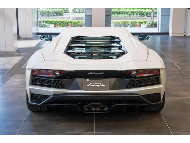 アヴェンタドール 4WD Bianco Canopus(10枚目)