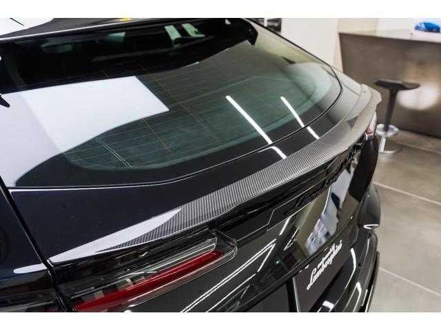 ウルス ペルフォルマンテ 4WD Nero Helene(19枚目)