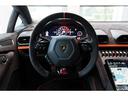 Dashboard in full Alcantara、Multifunction steering W in Alcantara and central mark in contrast color