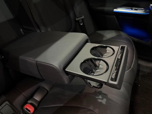 ＥＱＥ ＳＵＶ ＥＱＥ３５０　４マチック　ＳＵＶ　ＡＭＧラインパケジ　弊社デモカーアップ／パノラミックスライディングルーフ／ヘッドアップディスプレイ／エアサスペンション／フットトランクオープナー／ＡｐｐｌｅＣａｒＰｌａｙ　アンビエントライト／ＥＱケア／認定中古車保証（35枚目）