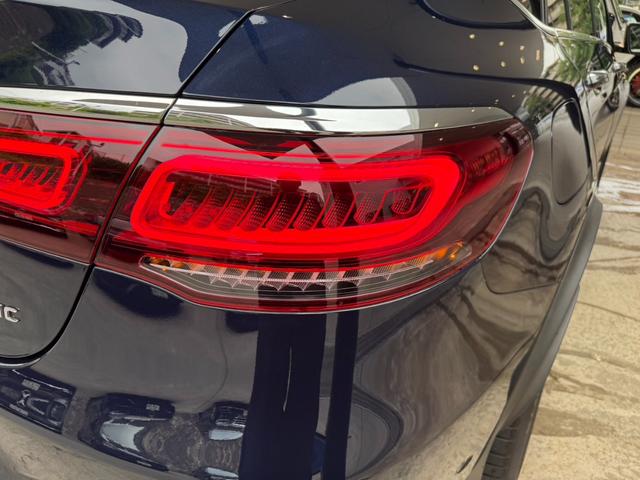 ＧＬＣ ＧＬＣ２２０ｄ　４マチック　クーペ　スポーツラインリミテッド　スライディングルーフ　レーダーセーフティーパッケージ　メモリー付きパワーシート　シートヒーター　３６０°カメラ　パヒュームアトマイザー　ワンオーナー　禁煙車　純正ドラレコ（45枚目）