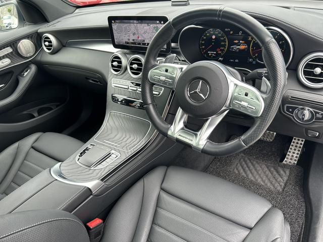 ＧＬＣ ＧＬＣ４３　４マチック　レザーエクスクルーシブパッケージ　パノラミックスライディングルーフ　本革シート　シートベンチレーター　ヘッドアップディスプレイ　エアバランスパッケージ　メタリックペイント　認定中古車保証２年（15枚目）