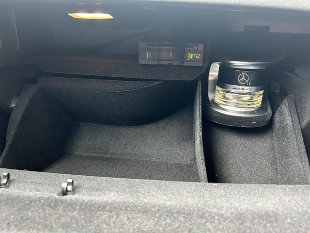 ＧＬＣ ＧＬＣ４３　４マチック　レザーエクスクルーシブパッケージ　パノラミックスライディングルーフ　本革シート　シートベンチレーター　ヘッドアップディスプレイ　エアバランスパッケージ　メタリックペイント　認定中古車保証２年（46枚目）