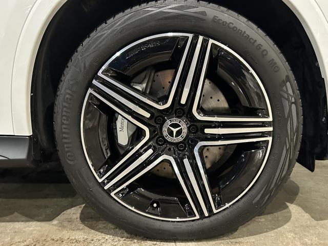 ＧＬＣ ＧＬＣ２２０ｄ　４ＭクペドライバズＰ＋ＡＭＧラインＰ　ＡＭＧライン　ＡＭＧレザーエクスクルーシブパッケージ　ドライバーズパッケージ　パノラミックスライディングルーフ　リアアクスルステアリング　本革シート　エアサスペンション　アンビエントライト（9枚目）