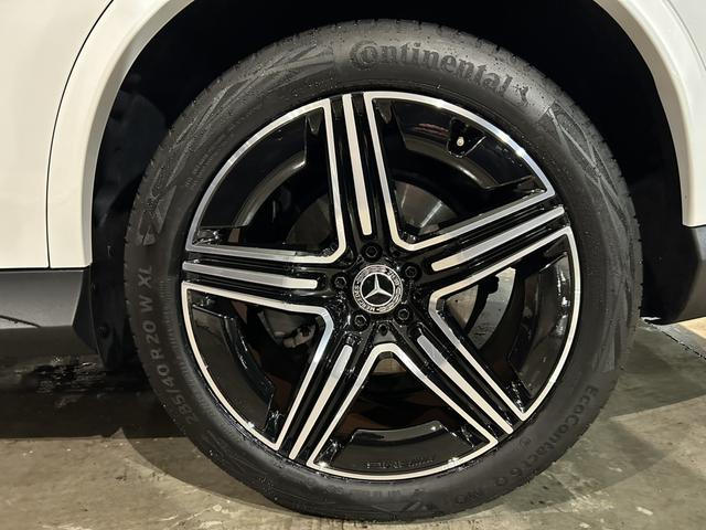 ＧＬＣ ＧＬＣ２２０ｄ　４ＭクペドライバズＰ＋ＡＭＧラインＰ　ＡＭＧライン　ＡＭＧレザーエクスクルーシブパッケージ　ドライバーズパッケージ　パノラミックスライディングルーフ　リアアクスルステアリング　本革シート　エアサスペンション　アンビエントライト（11枚目）