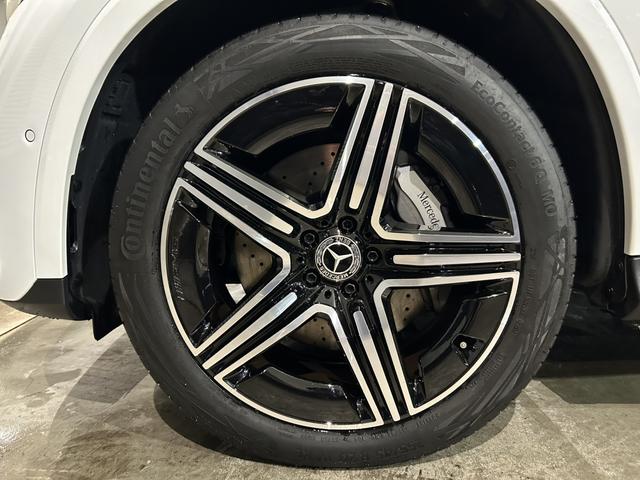 ＧＬＣ ＧＬＣ２２０ｄ　４ＭクペドライバズＰ＋ＡＭＧラインＰ　ＡＭＧライン　ＡＭＧレザーエクスクルーシブパッケージ　ドライバーズパッケージ　パノラミックスライディングルーフ　リアアクスルステアリング　本革シート　エアサスペンション　アンビエントライト（12枚目）