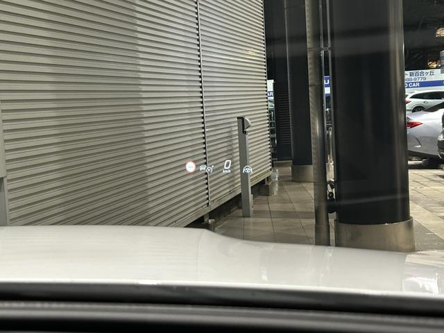 ＧＬＣ ＧＬＣ２２０ｄ　４ＭクペドライバズＰ＋ＡＭＧラインＰ　ＡＭＧライン　ＡＭＧレザーエクスクルーシブパッケージ　ドライバーズパッケージ　パノラミックスライディングルーフ　リアアクスルステアリング　本革シート　エアサスペンション　アンビエントライト（32枚目）