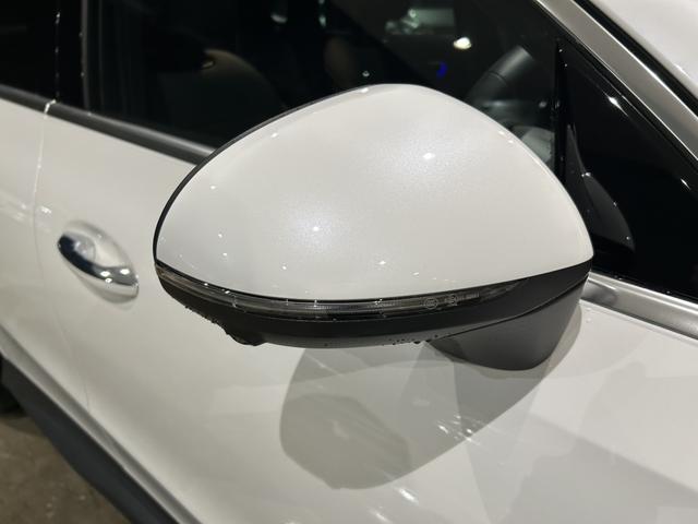 ＧＬＣ ＧＬＣ２２０ｄ　４ＭクペドライバズＰ＋ＡＭＧラインＰ　ＡＭＧライン　ＡＭＧレザーエクスクルーシブパッケージ　ドライバーズパッケージ　パノラミックスライディングルーフ　リアアクスルステアリング　本革シート　エアサスペンション　アンビエントライト（48枚目）