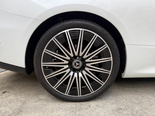 CLE CLE200 カブリオレ スポーツ レザーEX ドライバーズP 幌黒 茶本革 ヘッドアップディスプレイ ブルメスター シートベンチレーター 360°カメラ アンビエントライト メモリー付きパワーシート メルセデスケア継承(12枚目)