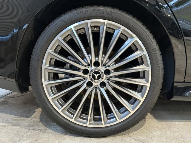 ＣＬＡクラス シューティングブレーク ＣＬＡ２００ｄ　シューティングブレークＡＭＧラインＰ　ＡＭＧライン　メモリー付きパワーシート　シートヒーター　３６０°カメラ　アンビエントライト　フットトランクオープナー　１０．２５インチメディアディスプレイ　１９ＡＷ　メルセデスケア継承（13枚目）