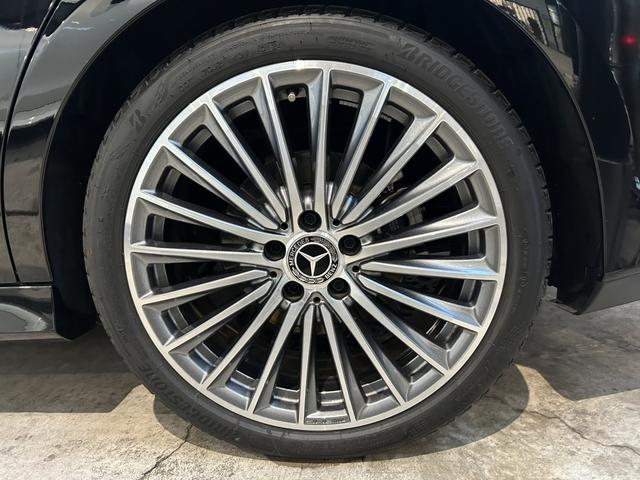 ＣＬＡクラス シューティングブレーク ＣＬＡ２００ｄ　シューティングブレークＡＭＧラインＰ　ＡＭＧライン　メモリー付きパワーシート　シートヒーター　３６０°カメラ　アンビエントライト　フットトランクオープナー　１０．２５インチメディアディスプレイ　１９ＡＷ　メルセデスケア継承（14枚目）