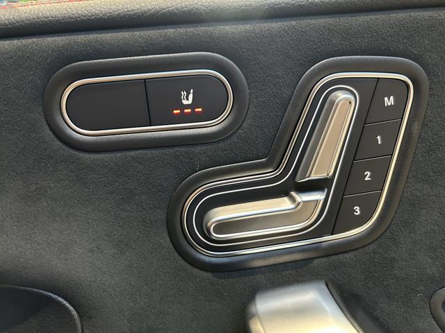 ＣＬＡクラス シューティングブレーク ＣＬＡ２００ｄ　シューティングブレークＡＭＧラインＰ　ＡＭＧライン　メモリー付きパワーシート　シートヒーター　３６０°カメラ　アンビエントライト　フットトランクオープナー　１０．２５インチメディアディスプレイ　１９ＡＷ　メルセデスケア継承（23枚目）