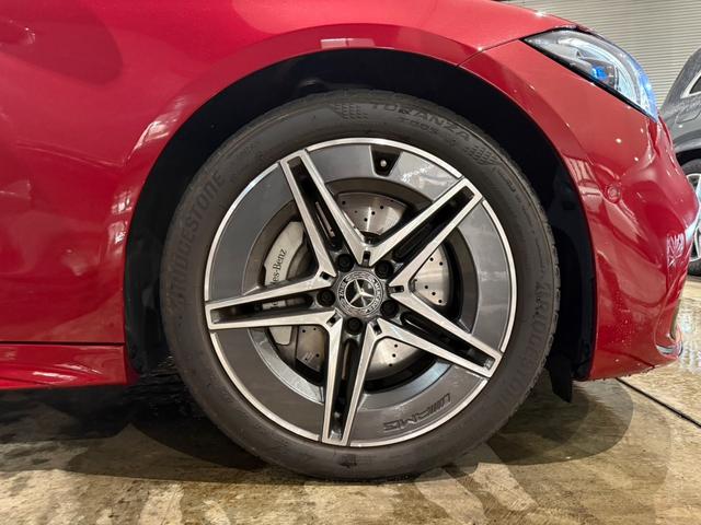 Cクラス C200アバンギャルド AMGラインパッケージ AMGライン パノラミックスライディングルーフ レザーエクスクルーシブパッケージ ドライバーズパッケージ ヘッドアップディスプレイ メモリー付きパワーシート シートヒーター ドラレコ 弊社デモアップ(11枚目)