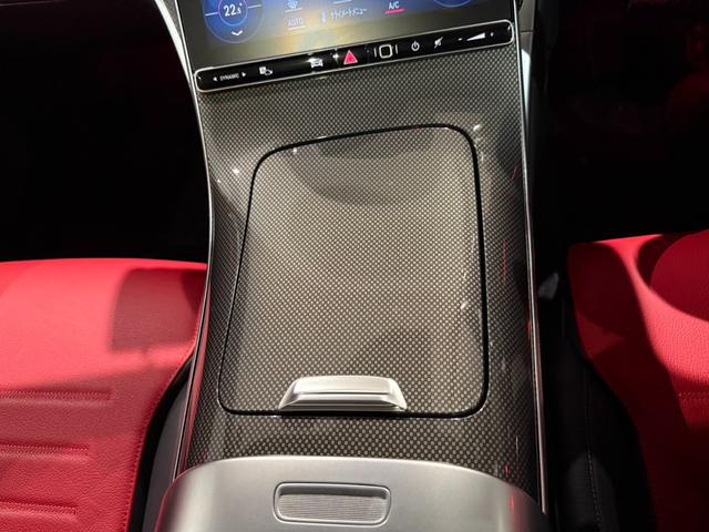 Cクラス C200アバンギャルド AMGラインパッケージ AMGライン パノラミックスライディングルーフ レザーエクスクルーシブパッケージ ドライバーズパッケージ ヘッドアップディスプレイ メモリー付きパワーシート シートヒーター ドラレコ 弊社デモアップ(16枚目)