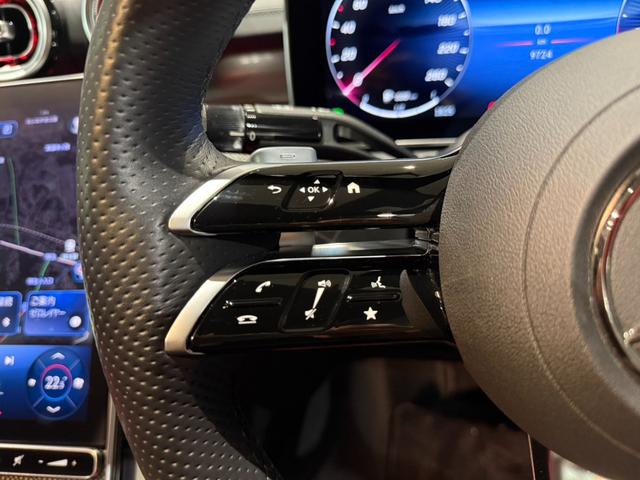 Cクラス C200アバンギャルド AMGラインパッケージ AMGライン パノラミックスライディングルーフ レザーエクスクルーシブパッケージ ドライバーズパッケージ ヘッドアップディスプレイ メモリー付きパワーシート シートヒーター ドラレコ 弊社デモアップ(26枚目)