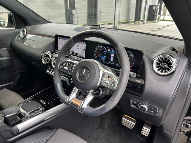ＧＬＡクラス ＧＬＡ４５　Ｓ　４マチック＋　当社下取　ワンオーナー　黒本革　メモリー付きパワーシート　フットトランクオープナー　シートヒーター　６４色アンビエントライト　３６０°カメラ　認定中古車保証（7枚目）