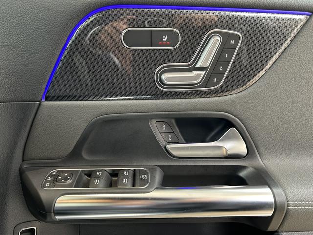 ＧＬＡクラス ＧＬＡ４５　Ｓ　４マチック＋　当社下取　ワンオーナー　黒本革　メモリー付きパワーシート　フットトランクオープナー　シートヒーター　６４色アンビエントライト　３６０°カメラ　認定中古車保証（21枚目）