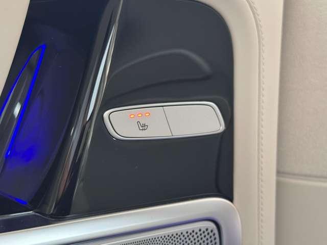 Gクラス G63 AMG特別オーダー/ナイトパッケージ2/カーボンファイバーインテリア/レザーエクスクルーシブパッケージ/22インチアルミホイール/ワンオーナー/ナッパレザーシート/メモリー付きパワーシート/弊社下取(19枚目)